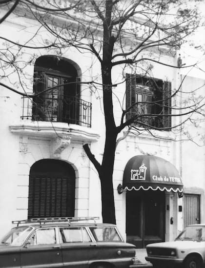 El Club Yetem se enconraba en Belrgrano R, en la calle Zabala, entre Zapiola y Freire