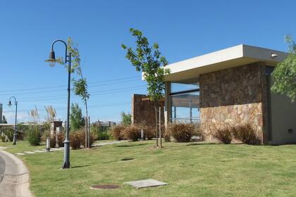 El clubhouse y la zona de áreas comunes