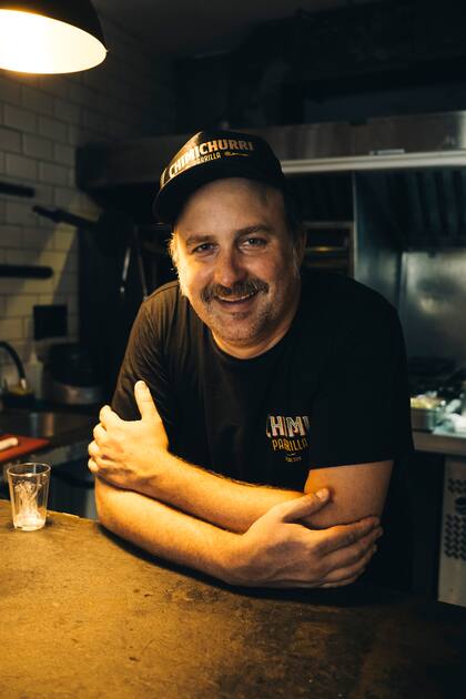 El cocinero Tomás Peñafiel se formó con el Gato Dumas y Darío Gualtieri, y pasó por varias cocinas del mundo antes de iniciar su propio proyecto