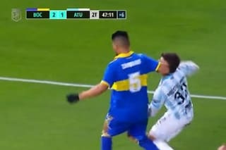 La gran polémica en el triunfo de Boca por el codazo de Zambrano a Maestro Puch sobre el final