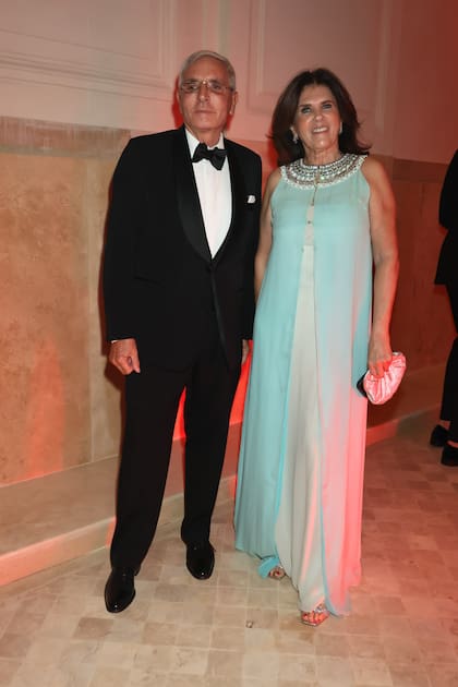 El coleccionista de arte Esteban Tedesco y Laura Arce.