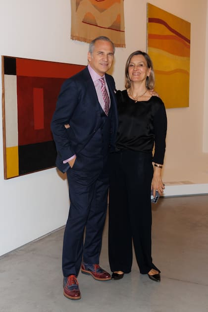 El coleccionista Javier Iturrioz y Silvia Braun