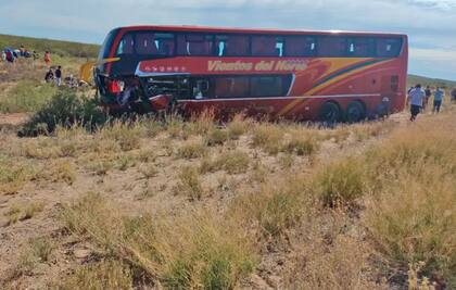 El colectivo de larga distancia había salido de la provincia de Tucumán y se dirigía hacia la ciudad de Allen, en Río Nero