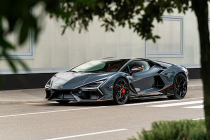 El color de Lamborghini Grigio Telesto