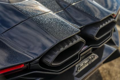 El color de Lamborghini Nero Aldebaran Diamantato