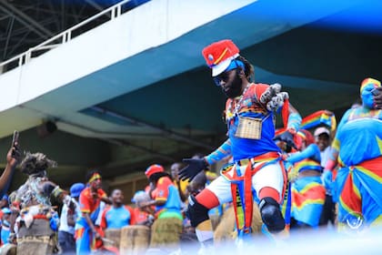 El colorido en las tribunas en el triunfo de Congo sobre Benín