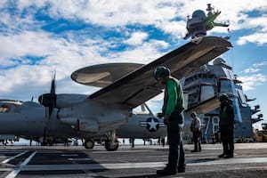 Bombarderos furtivos, drones kamikaze y misiles Tomahawk: el arsenal que desplegó EE.UU. en la “Operación Furia Épica” contra Irán