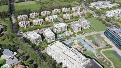 El complejo Ayres Vila: departamentos, viviendas y comercios en un área verde y con muy buen acceso
Gentileza L.J. Ramos