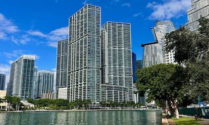 El complejo Icon Brickell, en Miami, donde compró un departamento Andrés Vázquez, jefe de la DGI del gobierno de Milei