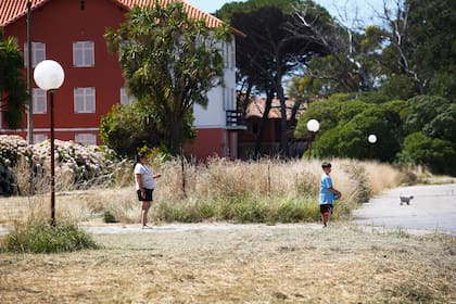 El complejo turistico de Chapadmalal en estado de abandono en enero de 2026