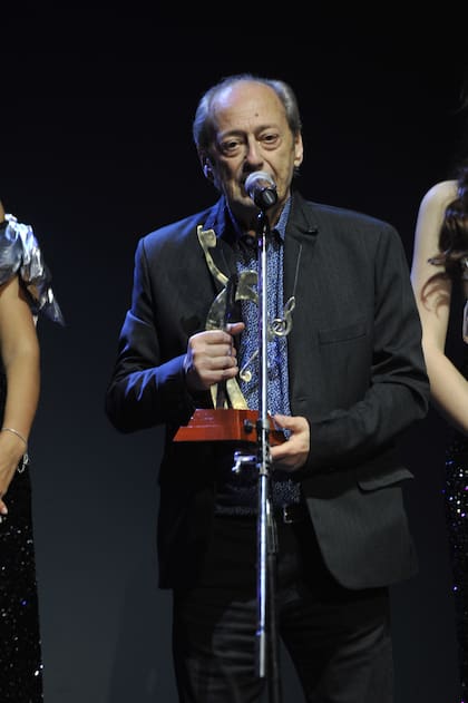 El compositor y director musical Carlos Gianni se quedó con máximo galardón de la noche
