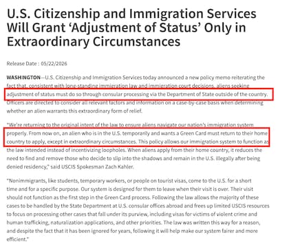 El comunicado de Uscis que detallaba la necesidad de salir del país para obtener la green card