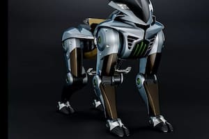 Crean una moto todo terreno sin llantas y ¿cuatro patas?