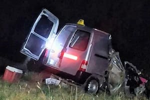 Una madre y su hija de un año murieron tras chocar con un camión en la ruta 146