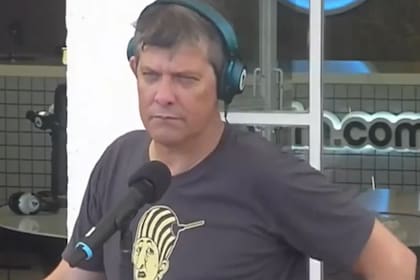 El conductor radial contó que ayudó a su hermana tras la muerte de su padre