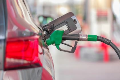 El conflicto internacional eleva el costo de la gasolina en las principales metrópolis de Texas