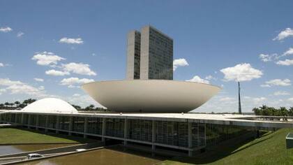 El Congreso brasileño estudia un proyecto de ley que define a la familia como una unión estable entre un hombre y una mujer