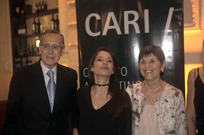 El Consejo Argentino para las Relaciones Internacionales (CARI) cumplió 40 años y lo celebró en La Rural con una cena a la que asistieron cientos de invitados
