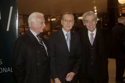 El Consejo Argentino para las Relaciones Internacionales (CARI) cumplió 40 años y lo celebró en La Rural con una cena a la que asistieron cientos de invitados