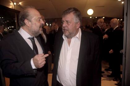 El Consejo Argentino para las Relaciones Internacionales (CARI) cumplió 40 años y lo celebró en La Rural con una cena a la que asistieron cientos de invitados