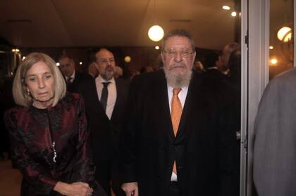 El Consejo Argentino para las Relaciones Internacionales (CARI) cumplió 40 años y lo celebró en La Rural con una cena a la que asistieron cientos de invitados