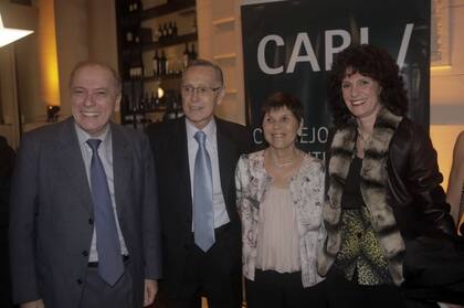 El Consejo Argentino para las Relaciones Internacionales (CARI) cumplió 40 años y lo celebró en La Rural con una cena a la que asistieron cientos de invitados