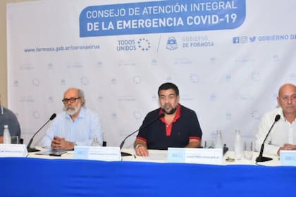 El Consejo de Atención Integral de la Emergencia Covid-19 lleva dadas 338 conferencias, de más de una hora, en las que reporta el estado sanitario de la provincia y pondera la gestión de Gildo Insfrán