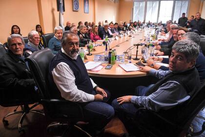 El consejo directivo de la CGT decidió que la marcha del 17 de agosto será al Congreso