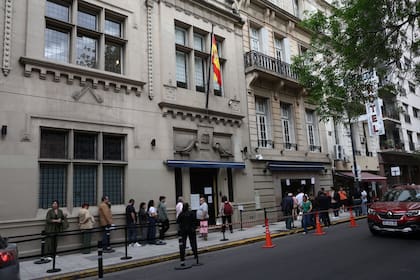 El consulado de España en Buenos Aires