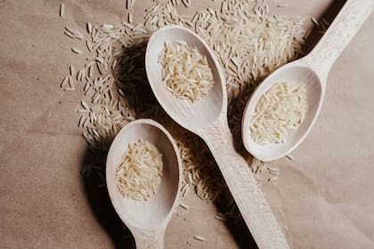 El consumo de arroz reclanetado podría bajar los niveles de azúcar en la sangre de personas diabéticas (Foto Pexels)