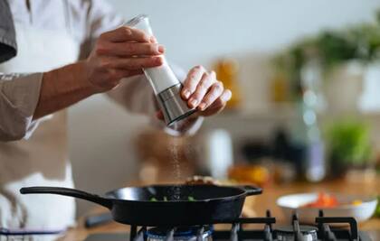 El consumo de sal afecta diferente a cada persona