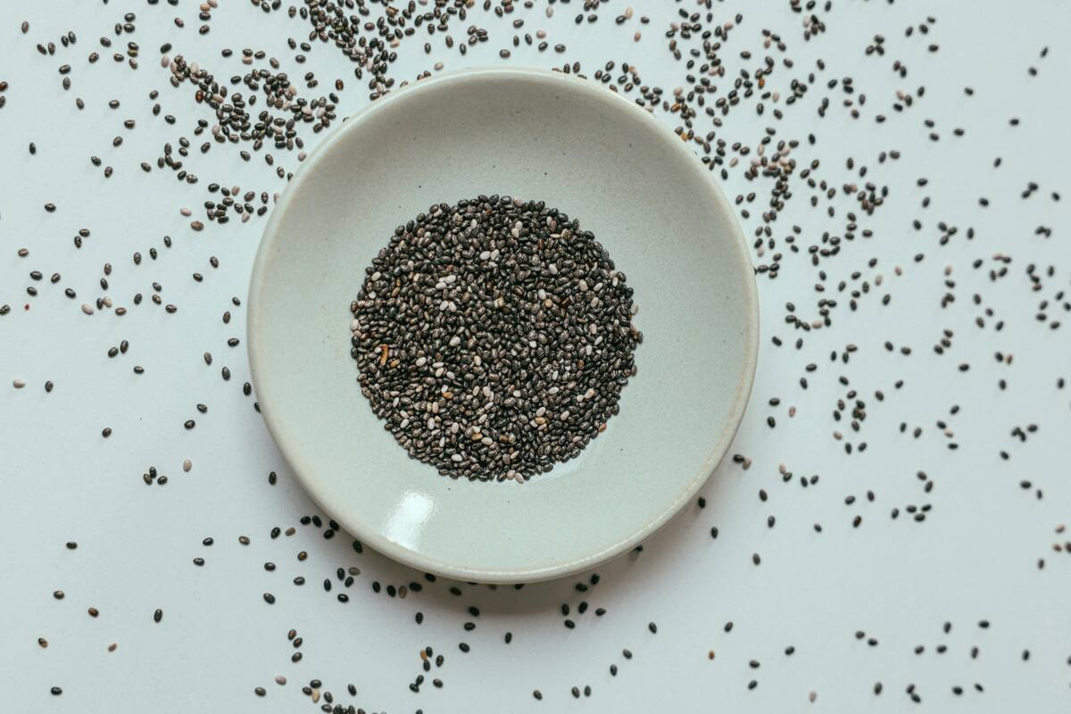 Por que algumas pessoas não deveriam usar sementes de chia Por que algumas pessoas não deveriam usar sementes de chia