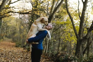 El contacto diario de los perros y sus dueños logra generar un vínculo muy fuerte (imagen ilustrativa)