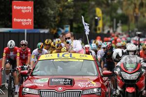 Tour de Francia. El director sufre de coronavirus y Macron cambió su agenda