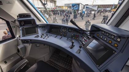 El control del iLint, el primer tren de pasajeros que usa hidrógeno como combustible