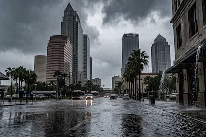 El corredor entre el noreste de Texas y el norte de Florida está bajo vigilancia por lluvias intensas