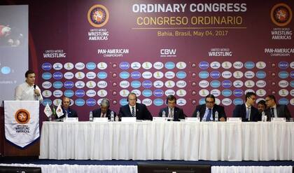 El correntino (izquierda) vivió en Estados Unidos, Rusia y Alemania en su carrera y hoy integra la Federación Internacional