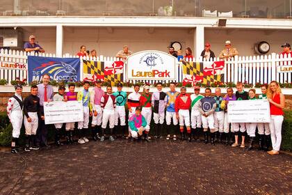 El correntino Jorge Ruiz Díaz (en el sector izquierdo, con el número 1) formó parte de la fiesta