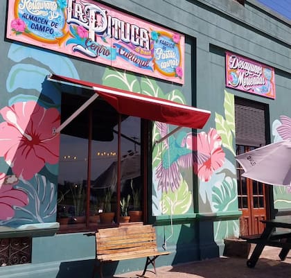 El costillar a la estaca es la estrella de La Pituca