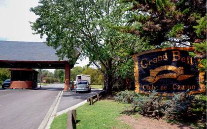 El country Grand Bell, donde tiene su casa Garro