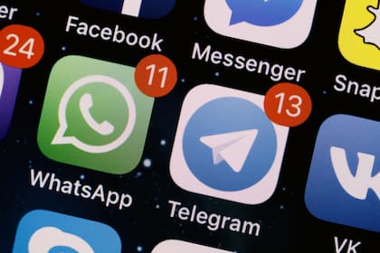 Telegram le pegó duro al chat de Facebook, y WhatsApp le respondió desde su cuenta oficial en Twitter