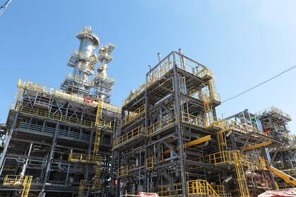 La refinería de PAE en Campana, en proceso de modernización y ampliación