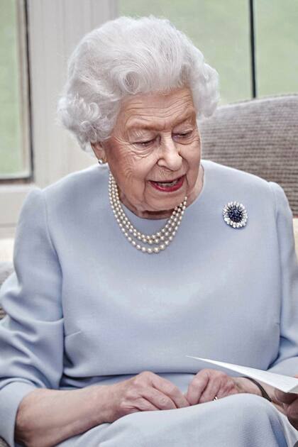 EL CRISANTEMO DE ZAFIRO.