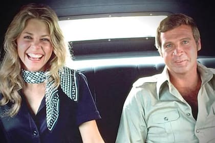 El cruce de personajes evolucionó al cruce de líneas narrativas, algo inédito hasta entonces en la TV estadounidense