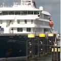 El crucero afectado por un brote de hantavirus llegó a su destino en Países Bajos
