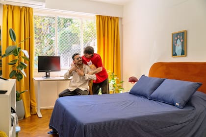 El cuarto de JP es el más amplio de la casa