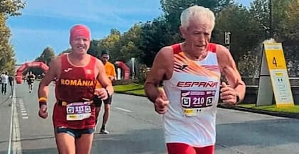 El cuerpo de Juan es particularmente eficiente usando energía.