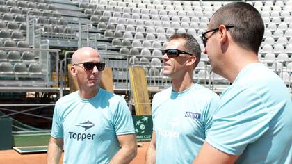 El cuerpo técnico argentino visitó el escenario del duelo ante Italia