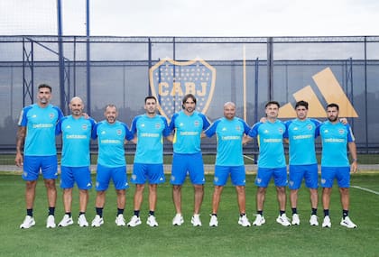 El cuerpo técnico de Diego Martínez en Boca (@BocaJrsOficial)