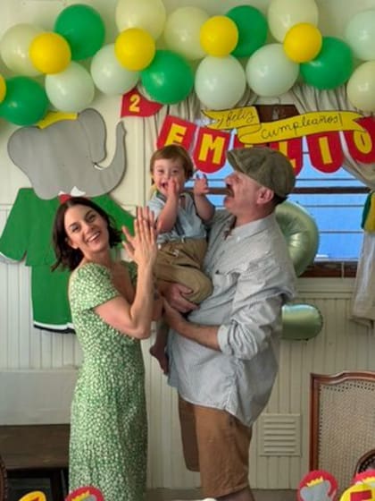 El cumple de dos de Emilio y el festejo con sus padres